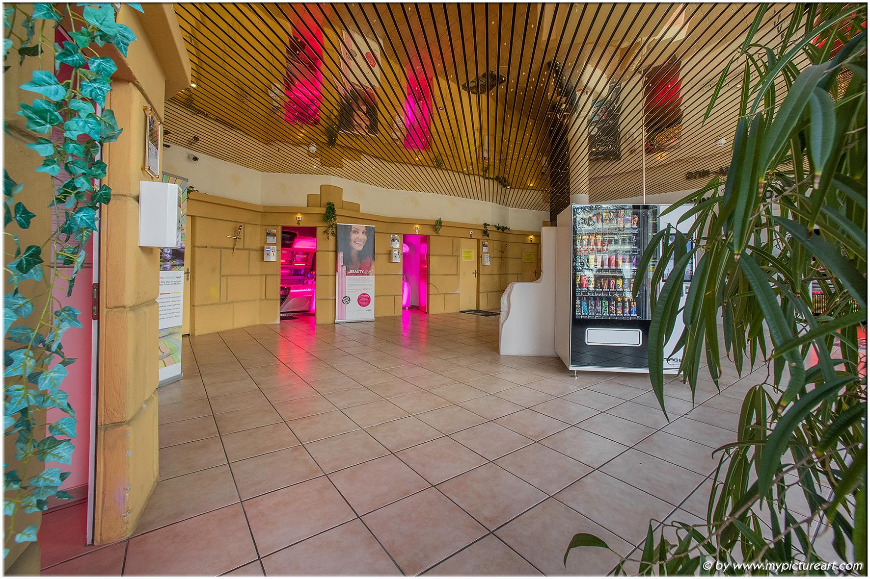 Solarium Zuerich - Sun World Sonnenstudio business image in Zuerich, ZH